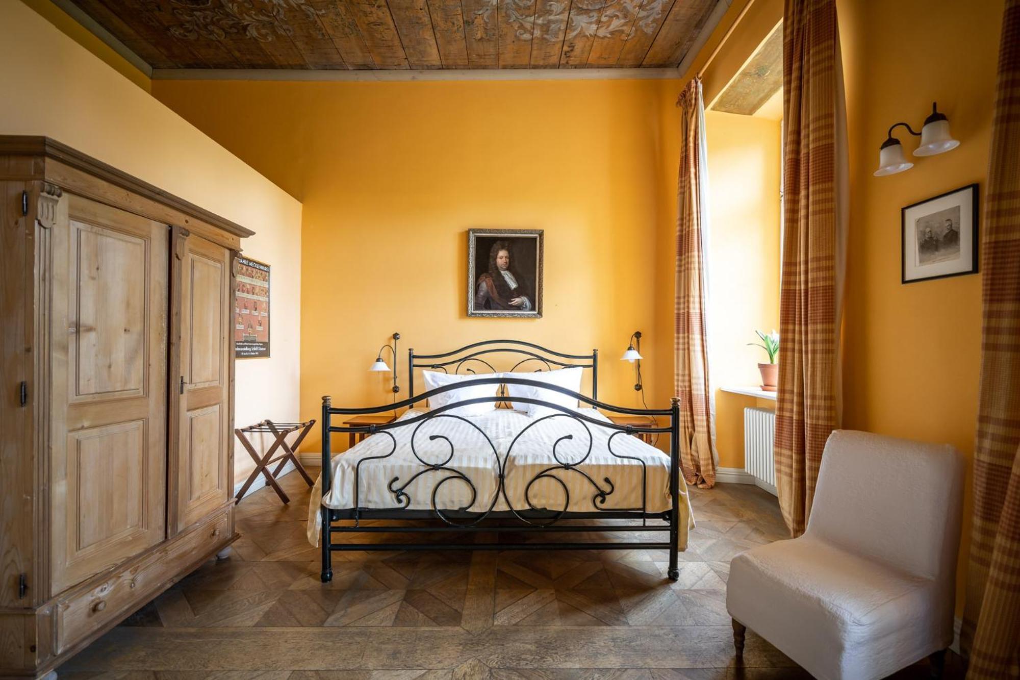 Romantik Hotel Gutshaus Ludorf Экстерьер фото